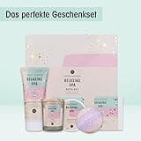 accentra - Geschenkset Frauen RELAXING SPA 5-teilig - Badeset mit Duftkerze, Seife, Handcreme, Körperbutter & Badebombe – Wellness Set für Frauen & Mädchen zum Geburtstag Duft: Tea Rose &Velvet